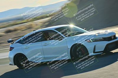 media/Dec-13-2025-Extreme Speed (Sat) [[d129ecb0b9]]/Beginner/Session 3 (Turn 5)/